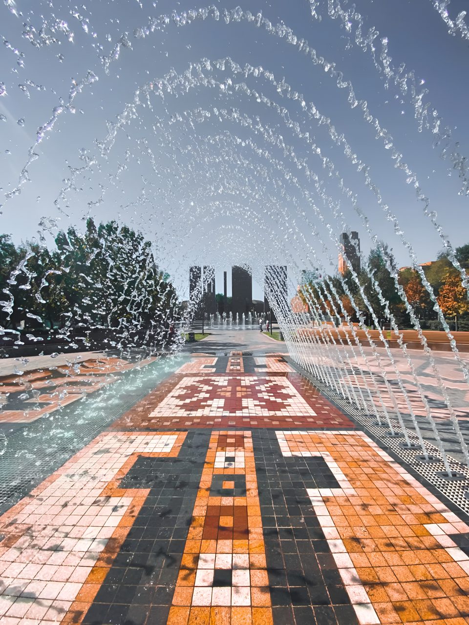 Dancing fountains, Yerevan
