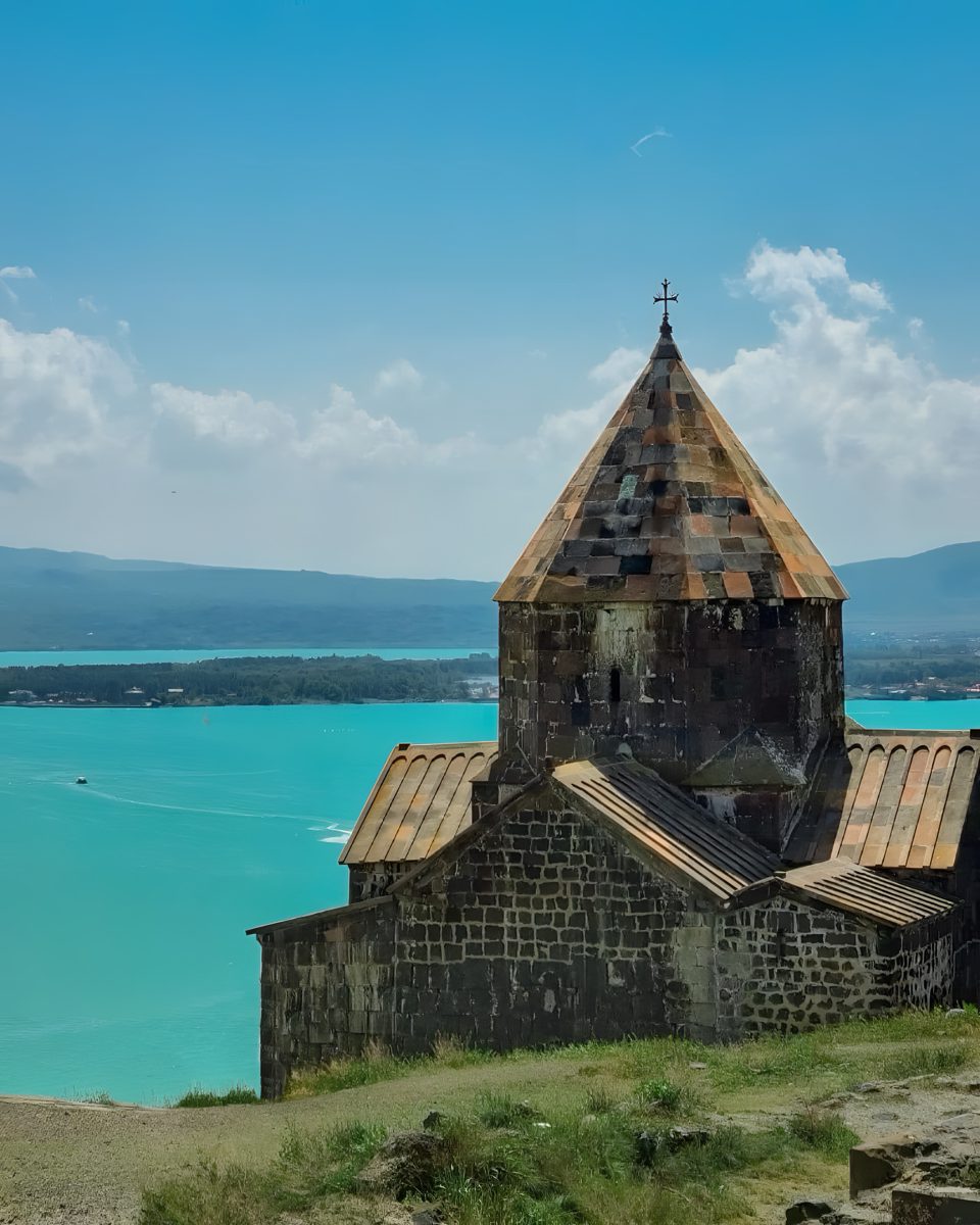 Lac Sevan, Dilidjan et lac Parz